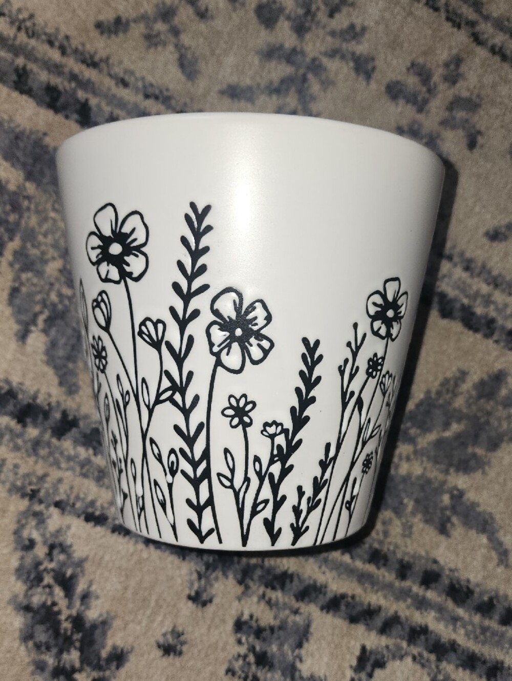 Mainstays White Ceramic Vase with Black Floral Design - Picture 3 of 7
